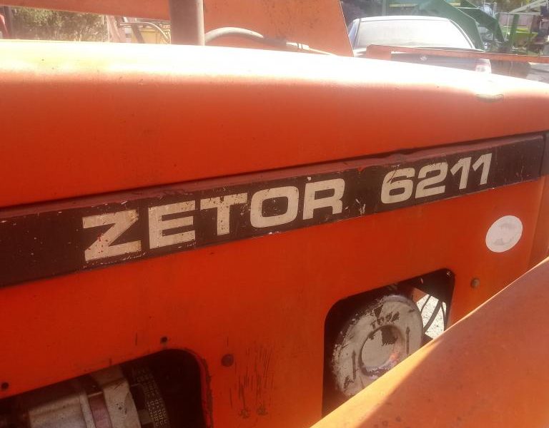 Zetor 6211 FEL (JJ00669)
