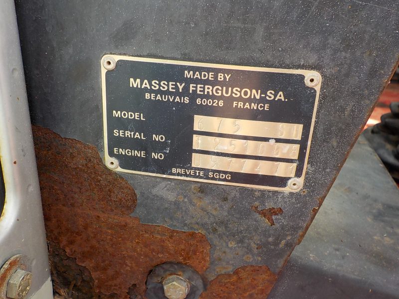 Massey Ferguson 675 (JJ01149)