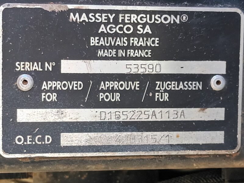Massey Ferguson 6245 FEL (JJ01386)